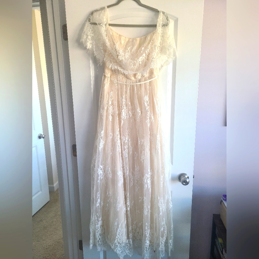 Baltic Born cream and white lace Maxi Dress